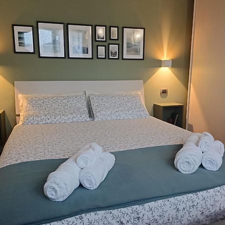 Apartment Misiadele Carnago Luaran gambar