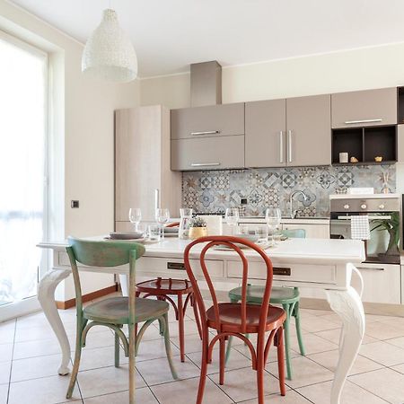 Apartment Misiadele Carnago Luaran gambar