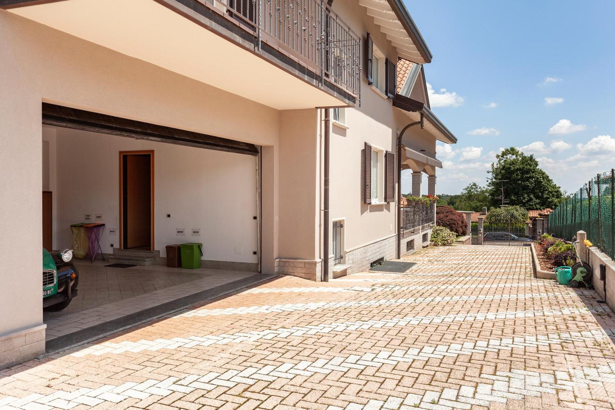 Apartment Misiadele Carnago Luaran gambar